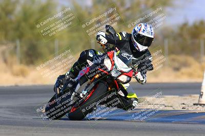 media/Jan-08-2022-SoCal Trackdays (Sat) [[1ec2777125]]/Turn 2 (150pm)/